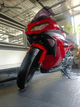 Ninja 250 tahun 2015  Merah Menyala