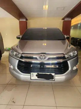 innova 2.0 V AT 2019 KM35rb