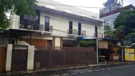 Dijualt rumah mewah ada kos2 San ya juga di jakarta pusat