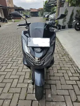 Dijual Honda PCX 160 tipe CBS tahun 2022