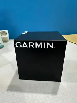 NEW!! GARMIN INSTINCT 3 - AMOLED (SMARTWATCH)