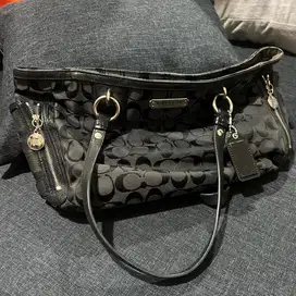 Preloved Coach Authentic