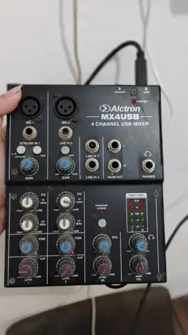Mixer alcatron untuk streaming dan recording