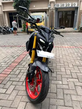 Yamaha MT15 2019 warna abu-abu