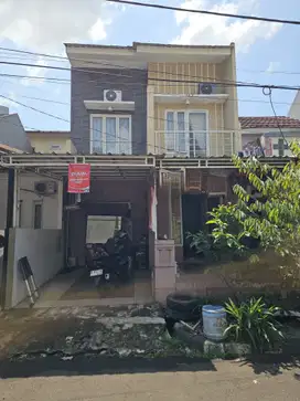 Rumah Siap Huni di Cluster Carissa Graha Raya Bintaro