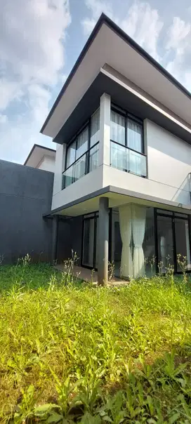 Rumah di Kota Baru Parahyangan Bandung Barat, Nuansa Sangat Mewah
