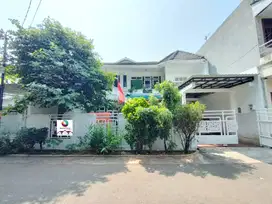 Dijual Rumah dalam komplek Dolog Jaya di JlRaya Kalimalang Duren Sawit