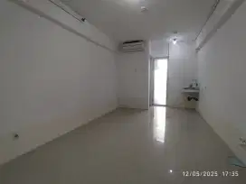 Sewa Apartemen Bassura City tipe Studio Kosongan terpasang AC