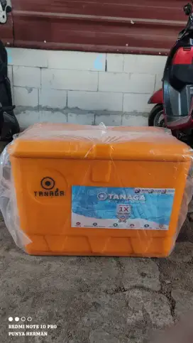 Cooler box Tanaga 45L