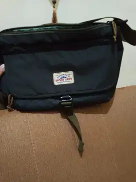 Tas selempang cowo murah eiger oroginal