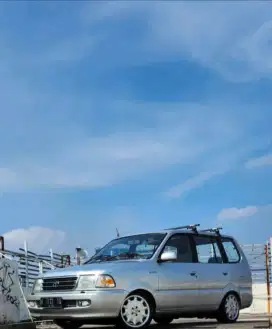 Kijang SGX 1.8 Efi