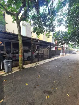 Dekat Pintu Toll Veteran. RUmah DIjual Bintaro - Veteran. NEGO