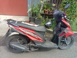 Jual honda beat fi 2014 istimewa