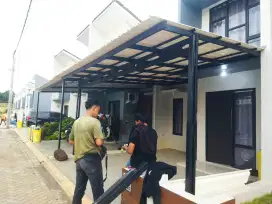 Kanopi teras halaman rumah