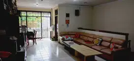 Dijual Ruko 2 Lantai Nyaman siap Pakai Lokasi di Jl Sukamaju Bandung