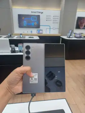 Samsung Galaxy Z Fold 6