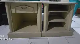Meja TV Serba Guna