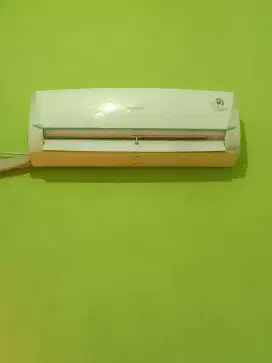 Jual ac bekas 1/2 PK Sharp