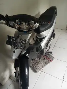 Suzuki Shogun 125 tahun 2005