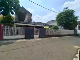 Rumah 2 Lantai Cocok Untuk Kos Di Jalan Nurul Huda Ciputat