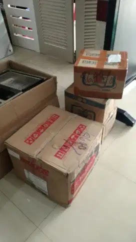 Dicari karyawan toko / Helper / kenek