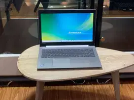 Lenovo Ideapad 320 15IKB Intel Corei5-8250U  8Cpu Up to 3.4ghz Slim