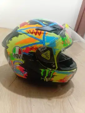 Helm bekas merek Agv