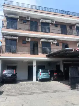 DI JUAL  KOST2  40 KAMAR Di JOHAR BARU JAKARTA PUSAT