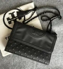 Tas tory burch shoulder sling bag Tory Burch Fleming black doff
