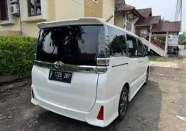 Toyota Voxy 2019 Bensin