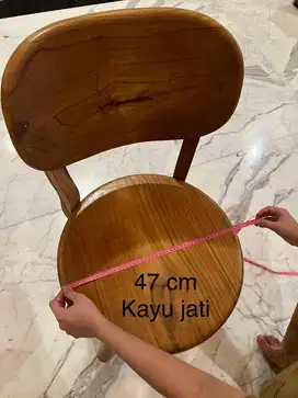 Kursi kayu jati solid utuh/ kursi mewah / kursi antik