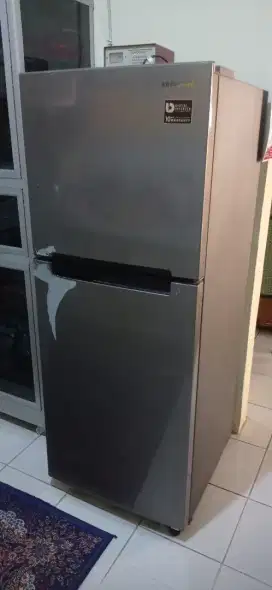 Kulkas samsung 2 pintu