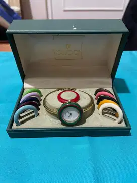 Jam Tangan Wanita Gucci
