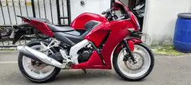 DIJUAL CASH HONDA CBR 150R THN 2015 PAJAK IDUP SIAP PAKAI
