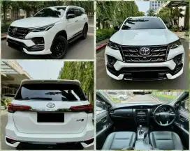 Fortuner 2.8gr solar tahun 2023
