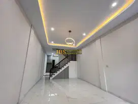 Dijual Townhouse Komplek Regent Estate Jalan Taduan - Pancing
