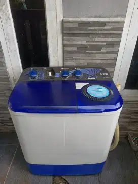 Mesin cuci aqua 8kg
