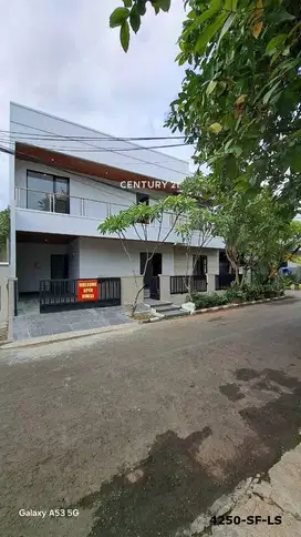 Dijual Rumah Hook Bagus Strategis Di Sektor 9 Bintaro