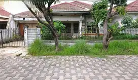JUAL RUMAH MANYAR INDAH HITUNG TANAH, Lokasi Bagus
