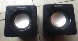 Sepasang speaker pasif merk politron
