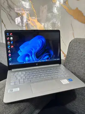 JUAL LAPTOP HP 14S SECOND NORMAL BERGARANSI MULUS SIAP PAKAI