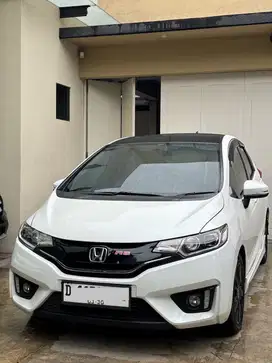Honda Jazz RS Black top limited edition 2014 putih