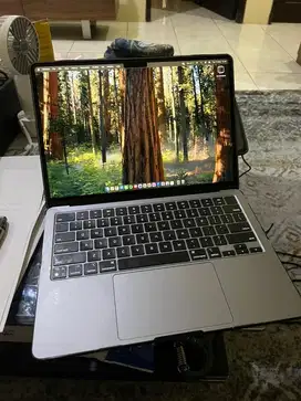 Macbook Air M2 8/256