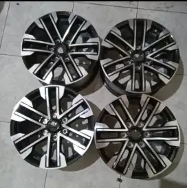 Velg original alnew pajero