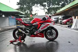 Kawasaki ZX25R Merah ABS QS 2021 LIKE NEW