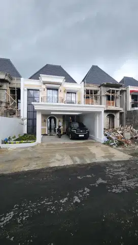 Rumah    Dekat Citragrand Gamping Tepi Aspal Row 8