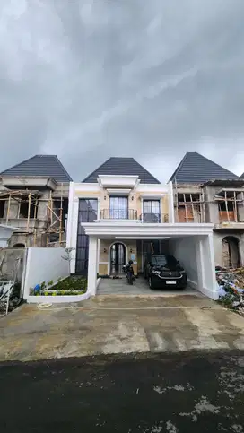 Rumah  4 Kamar Tidur  200 m  Jalan Wates Km 8 Gamping
