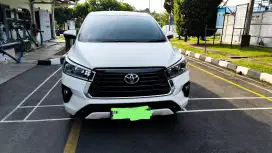 Innova Reborn V Diesel M/T