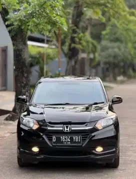 Honda HRV S Manual 2016 Istimewa !!!
- KM Low 47rb