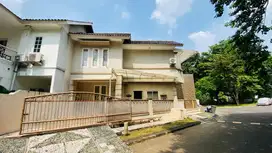 DIJUAL RUMAH SECOND SEMI FURNISHED DEKAT HARAPAN INDAH & JGC SHM